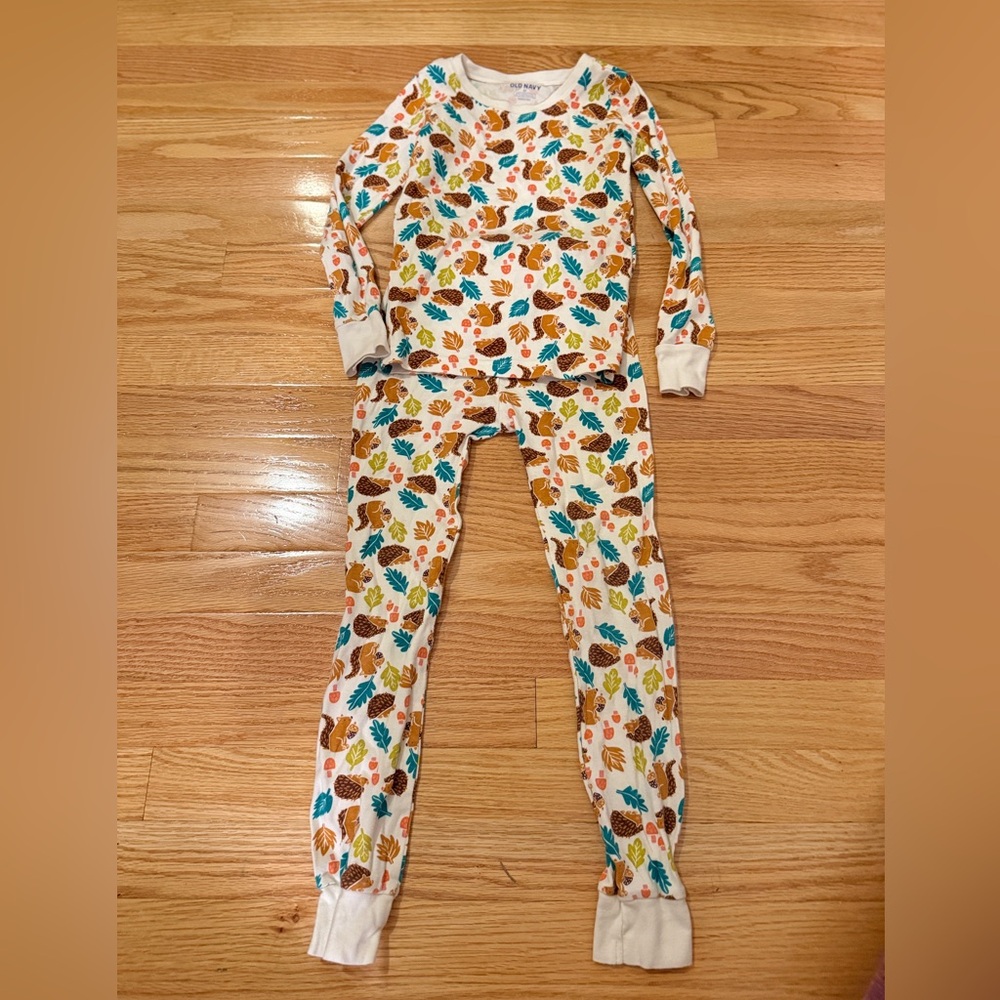 Old Navy Kids Pajama Set - Multicolor Leaf Print